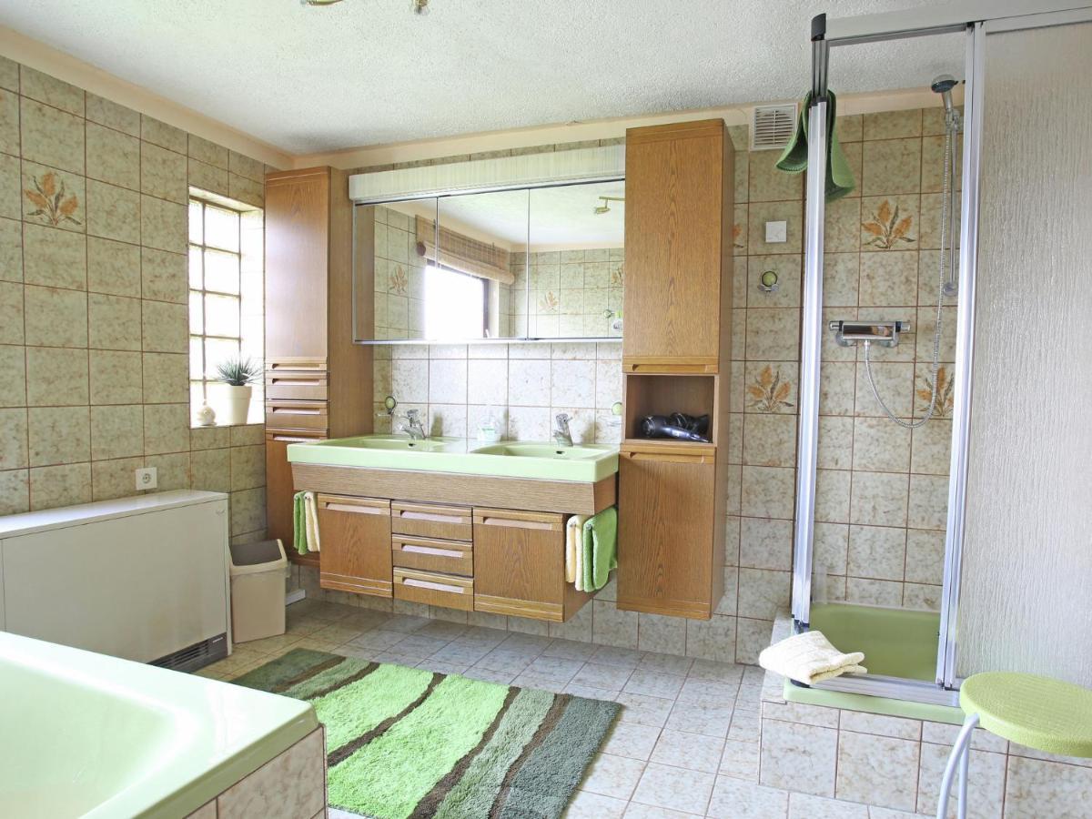 Apartment With Terrace And Pool In The Garden Pracht Экстерьер фото