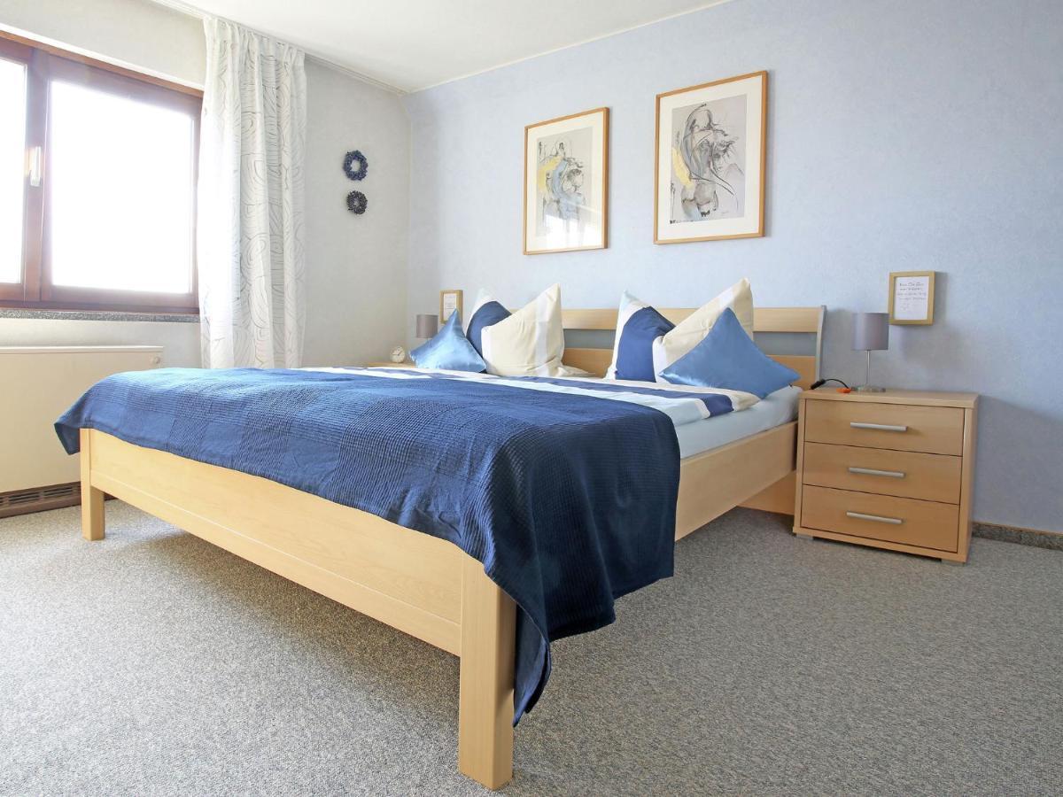 Apartment With Terrace And Pool In The Garden Pracht Экстерьер фото